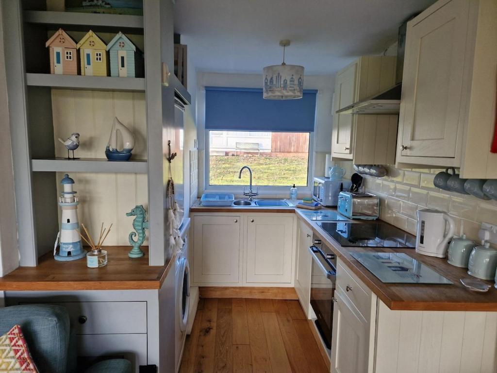 Caldon Holiday Chalet Sleeps 4 In Dartmouth Wifi Electric Inc Pet Friendly Exterior foto